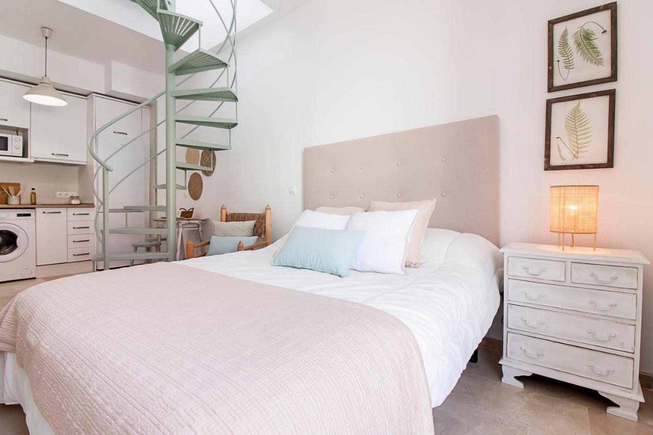 Cervantes Freshapartments Malaga Bagian luar foto